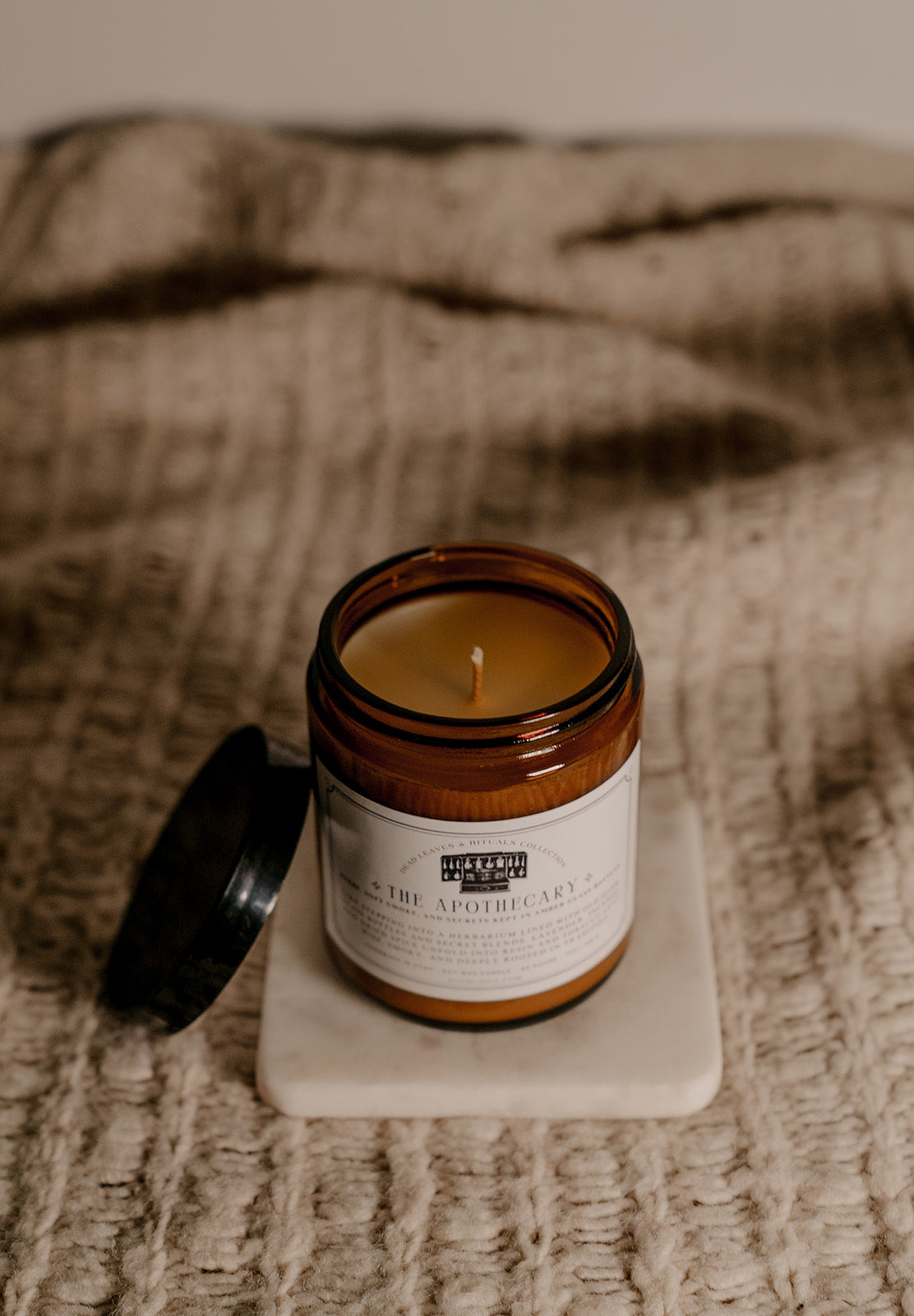 🧪 The Apothecary – 7oz Soy Candle