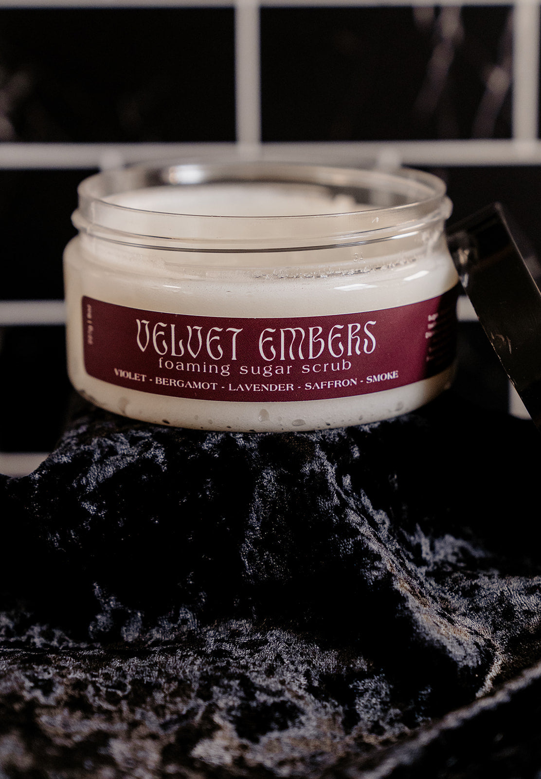 Velvet Embers - 8oz Foaming Sugar Scrub