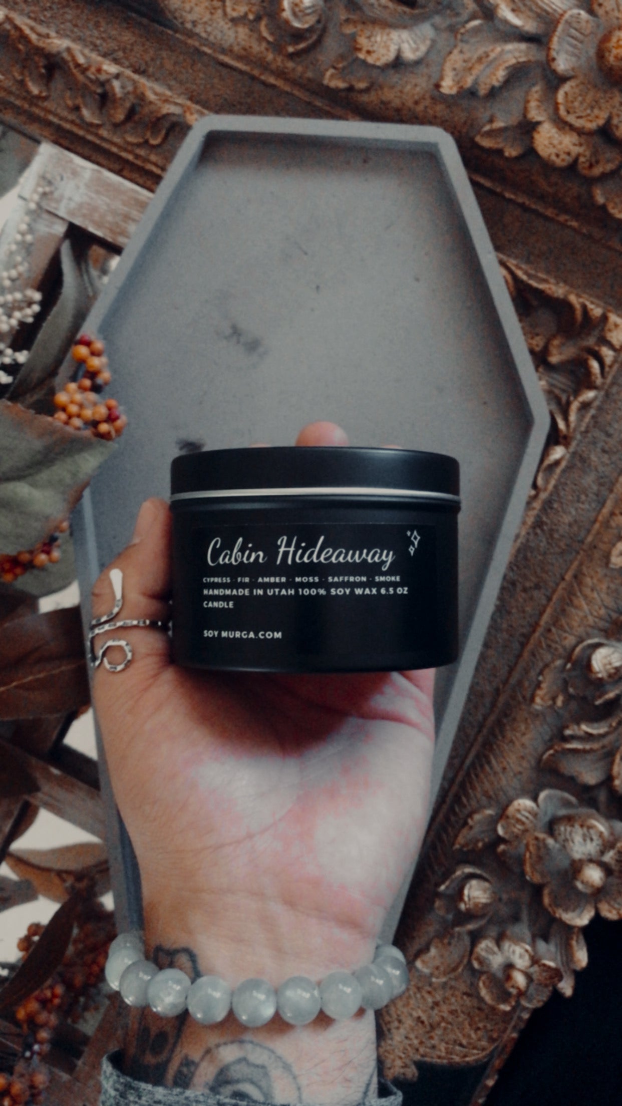 Cabin Hideaway – 7oz Soy Candle