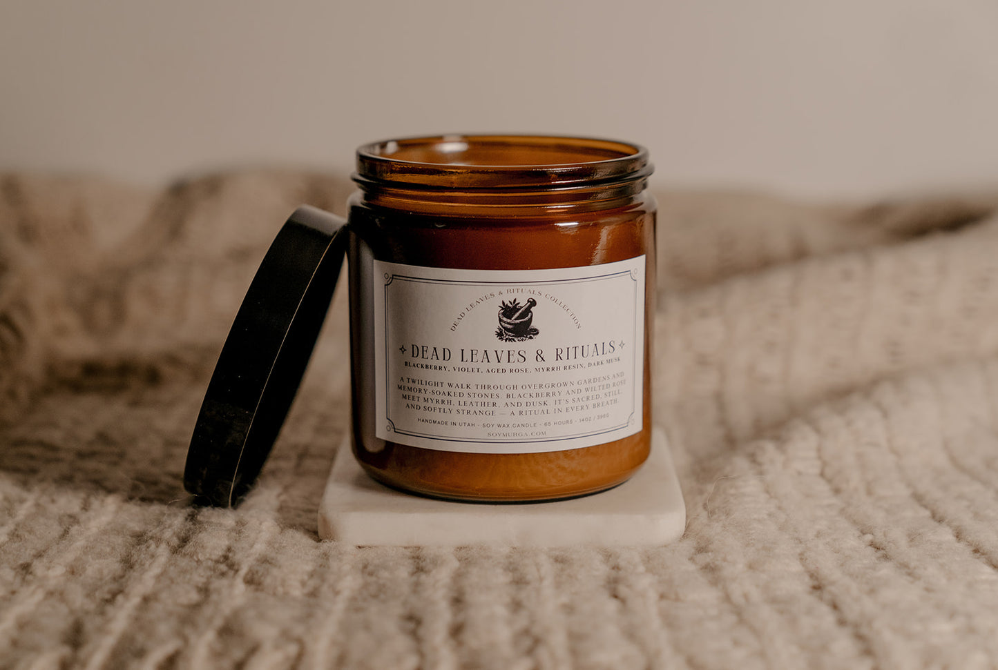 ✦ Dead Leaves & Rituals – 14oz Soy Candle (Double Wick)